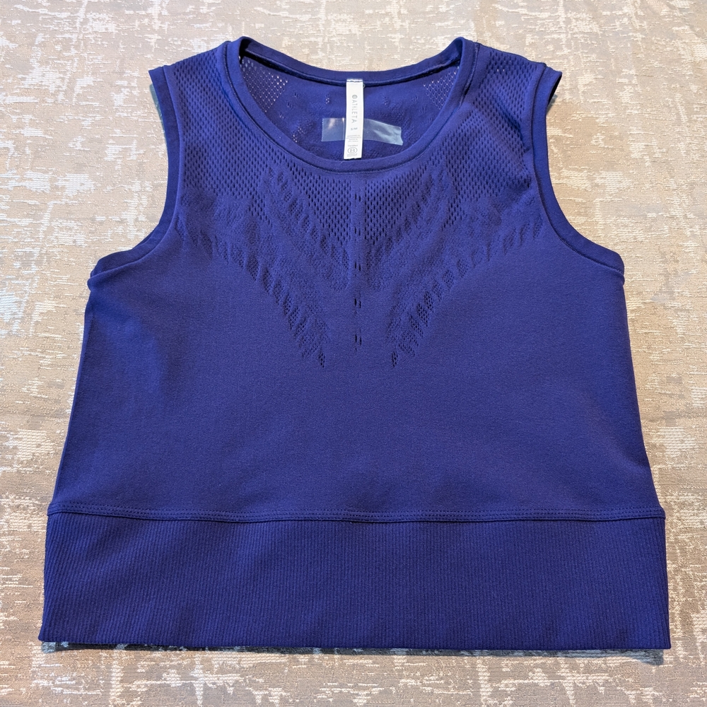 Athleta Ujjayi Crop Tank NWOT